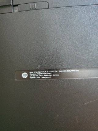 Ordenador portátil HP Notebook 15 (TPN-C125)