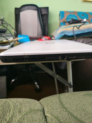Ordenador portátil HP Notebook 15 (TPN-C125)