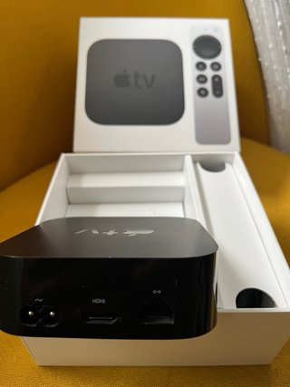 Apple TV 4K 32GB A2169 (No funciona) de Segunda mano por 25 EUR en