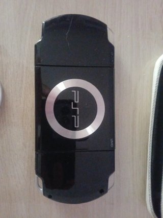 Consola PSP Sony Negra + Accesorios