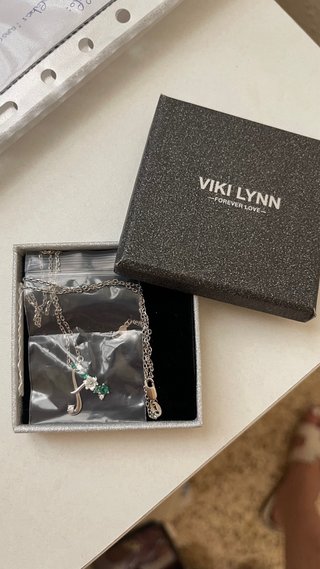 Colgante letra A Viki Lynn