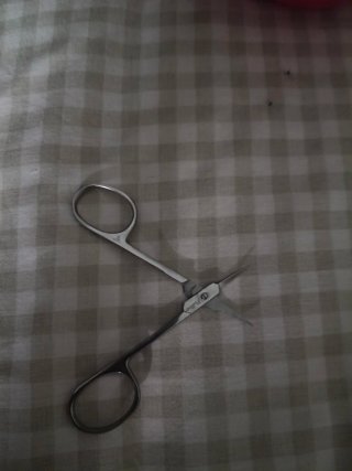 Tijeras de precisión muy puntiagudas