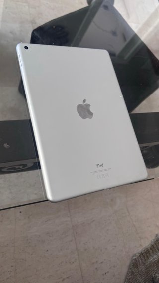 Macbook Air M1 y iPad 7ª Gen