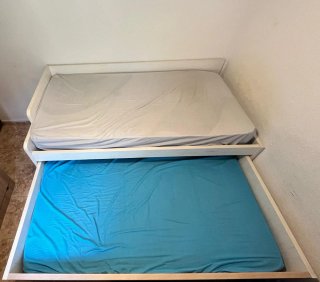Muebles de habitación en muy buen estado.