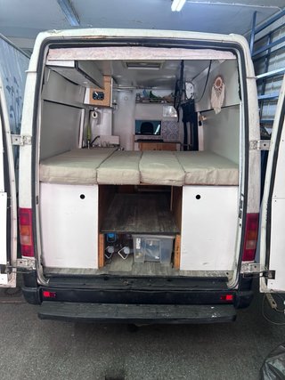Camper homologada Volkswagen LT28 2001
