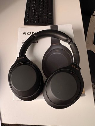 Auriculares Sony WH1000XM4 negros