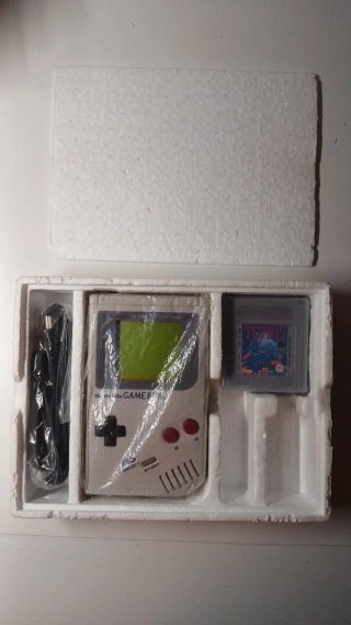 Nintendo Game Boy DMG-01 Beige 1992