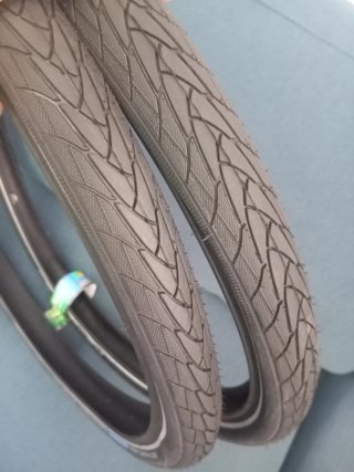 Neumáticos Schwalbe Marathon Plus 24x1.75
