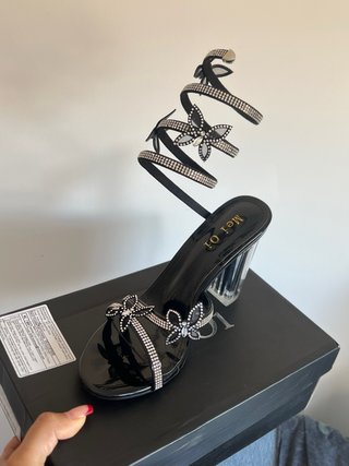 Sandalias Mei Qi verano con tiras de mariposa