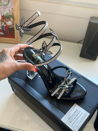 Sandalias Mei Qi verano con tiras de mariposa