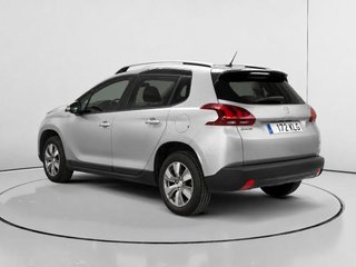 Peugeot 2008 PureTech 82 Style 60 kW (82 CV)