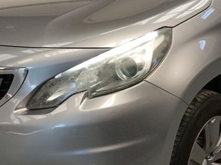 Peugeot 2008 PureTech 82 Style 60 kW (82 CV)