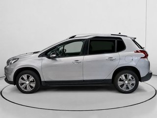 Peugeot 2008 PureTech 82 Style 60 kW (82 CV)