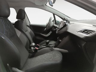 Peugeot 2008 PureTech 82 Style 60 kW (82 CV)