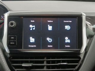 Peugeot 2008 PureTech 82 Style 60 kW (82 CV)