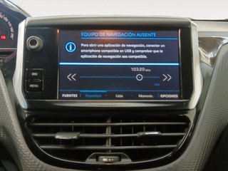 Peugeot 2008 PureTech 82 Style 60 kW (82 CV)