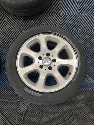 Llantas Mercedes Benz