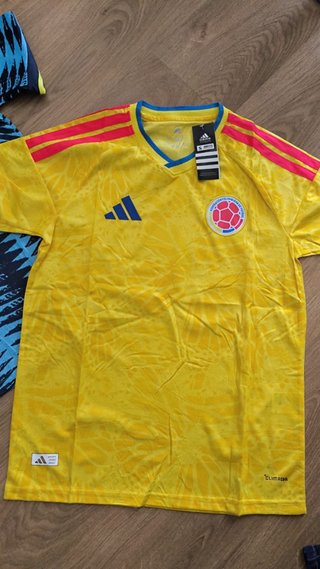 Camiseta Adidas Colombia Unisex talla S -M -L - XL