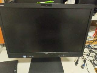 Fujitsu ESPRIMO K557/24 All-in-One PC