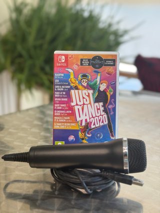 Microfono + Just Dance 2020 + Nintendo Switch