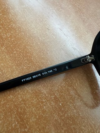 Gafas de sol Tom Ford negras y marrones