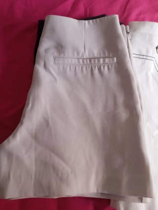 Falda Zara se vende las 5 faldas por 15 euros