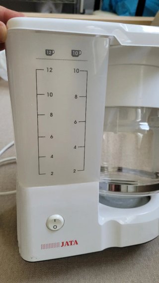 Cafetera goteo JATA 800w Blanca 10-12 Tazas