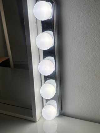 Espejo IKEA NISSEDAL con Luces LED