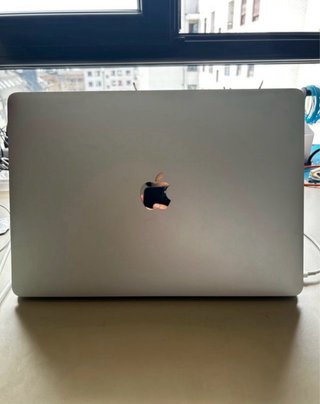 MacBook Pro 13” 2019 Plata