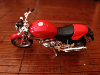 3 Miniaturas de Motos