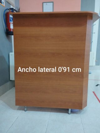 Mostrador recepción, color sapeli