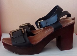 Sandalias tacón mujer negras y marrones