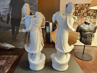 2 Figuras Porcelana China Blancas Antiguas
