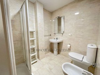 Piso en alquiler en Hospital - G3 - G2 en Burgos
