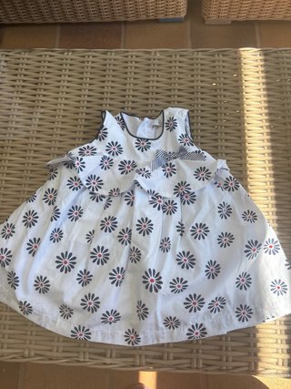 Vestidos bebé todo 10€