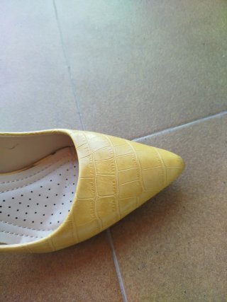 Zapatos de tacón GUAPASSIMA amarillos talla 39