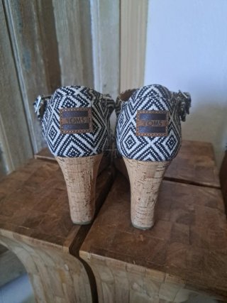 Sandalias cuña Toms mujer