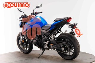HONDA CB 750 HORNET