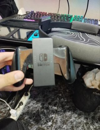 Nintendo Switch con juegos y accesorios
