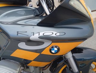 BMW R1100S
