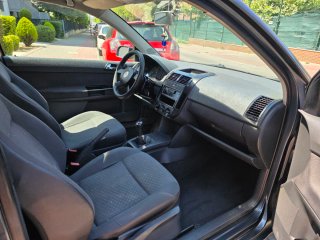 Volkswagen Polo 1.4i 75 !etiqueta medioambiental!