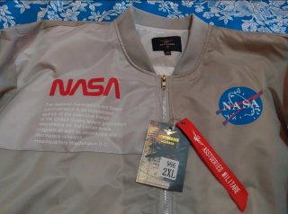 Chaqueta Bomber NASA Beige Talla XXL