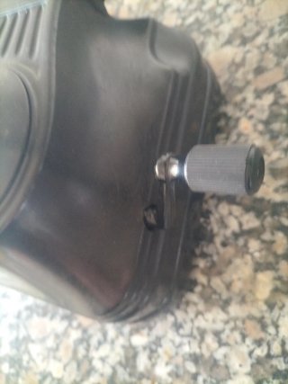 Teléfono magneto antiguo negro