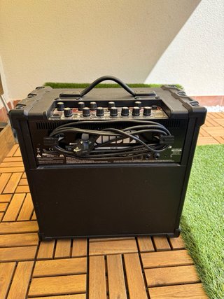 Amplificatore per chitarra Roland Cube 80XL