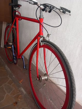 Bicicleta Fixie Roja