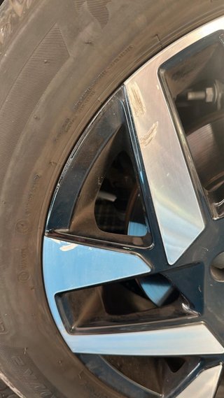 Restauración artesanal llantas efecto diamantado