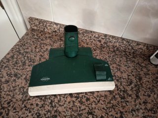 Aspiradora Vorwerk VK 122 Con todos sus accesorios