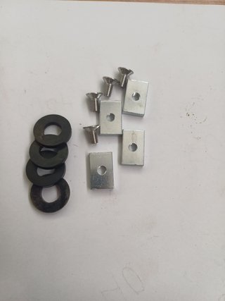 4 juegos. TORNILLOS PARA ALETIN PUCH TT