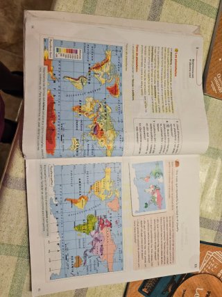 Ciencias Sociales 3.