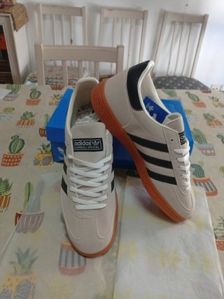 Adidas Handball Spezial Beige/Negro